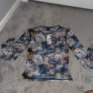 Urban Outfitter Long sleeve (looks great underneath T-shirts!) Size Medium